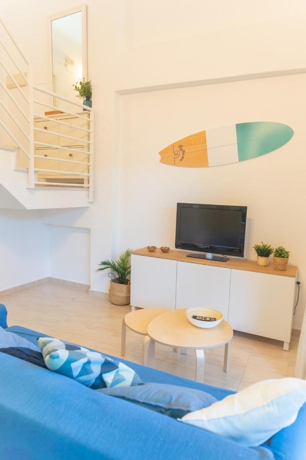 Dúplex con piscina, garaje y jardín, frente a la playa de los Caños de Meca. Los Canos De Meca Exterior foto