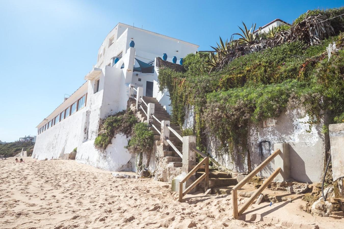 Dúplex con piscina, garaje y jardín, frente a la playa de los Caños de Meca. Los Canos De Meca Exterior foto